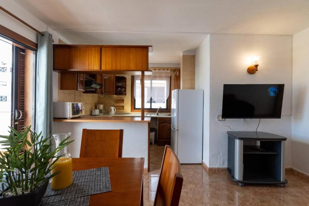 Apartamento Con 2 Terrazas En Los Cristianos Luaran gambar